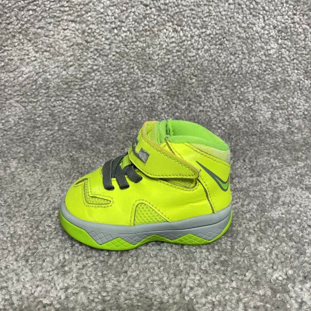 Nike Lebron Soldier VII 7 Wolf Grey Green 616987-701 Size 3C INFANT BABY SHOES